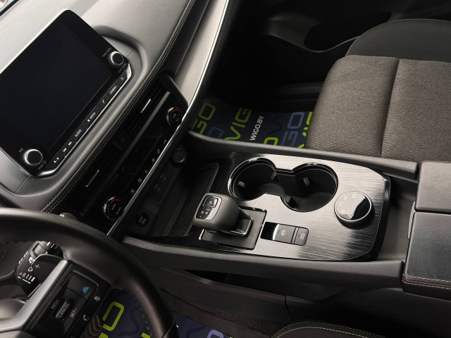 Фото Nissan Rogue 15