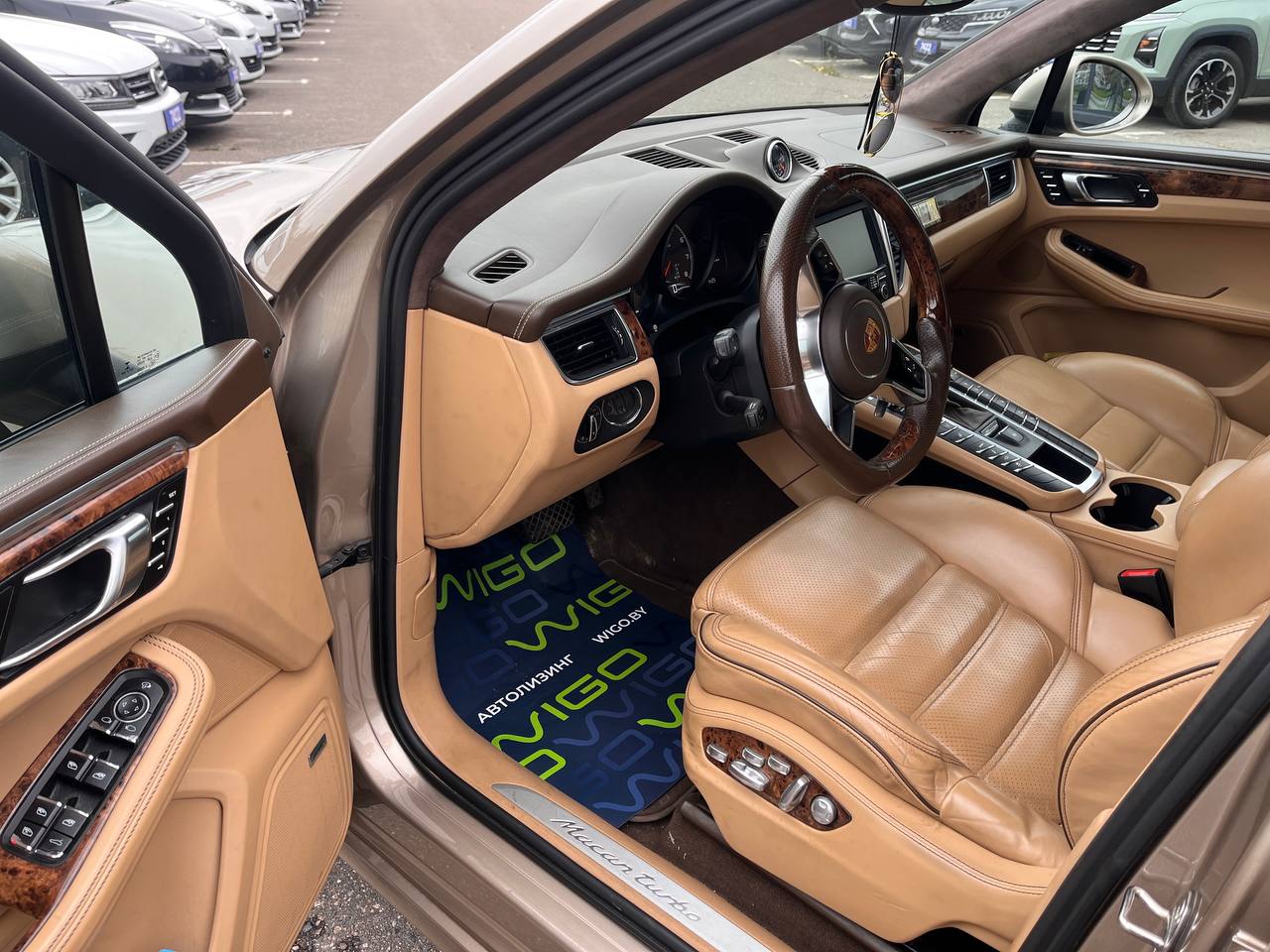  Macan