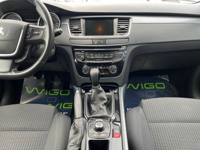 Фото Peugeot 508 10