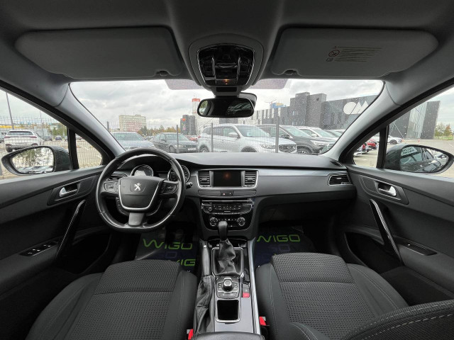 Фото Peugeot 508 17