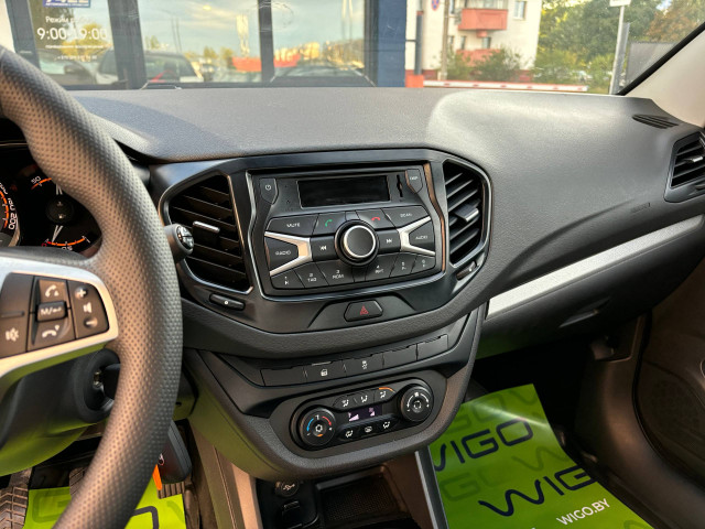Фото Lada (Ваз) Vesta 12