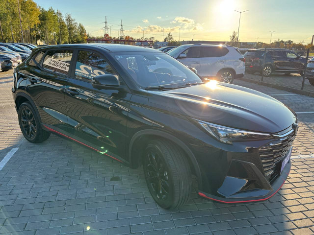 Фото Changan X5 Plus 3