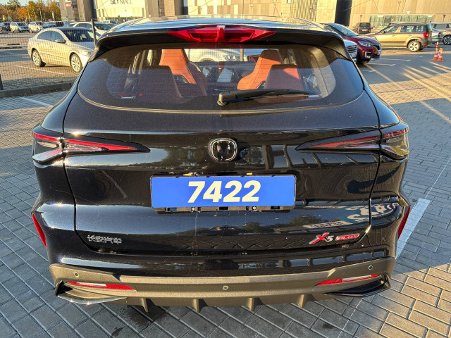 Фото Changan X5 Plus 6