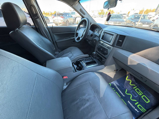 Фото Jeep Grand Cherokee 17