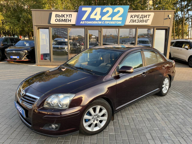 Фото Toyota Avensis 1