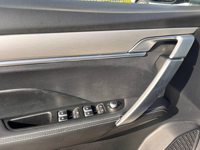 Фото Geely Coolray 9