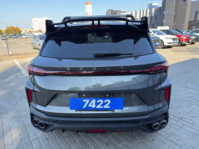 Фото Geely Coolray 6