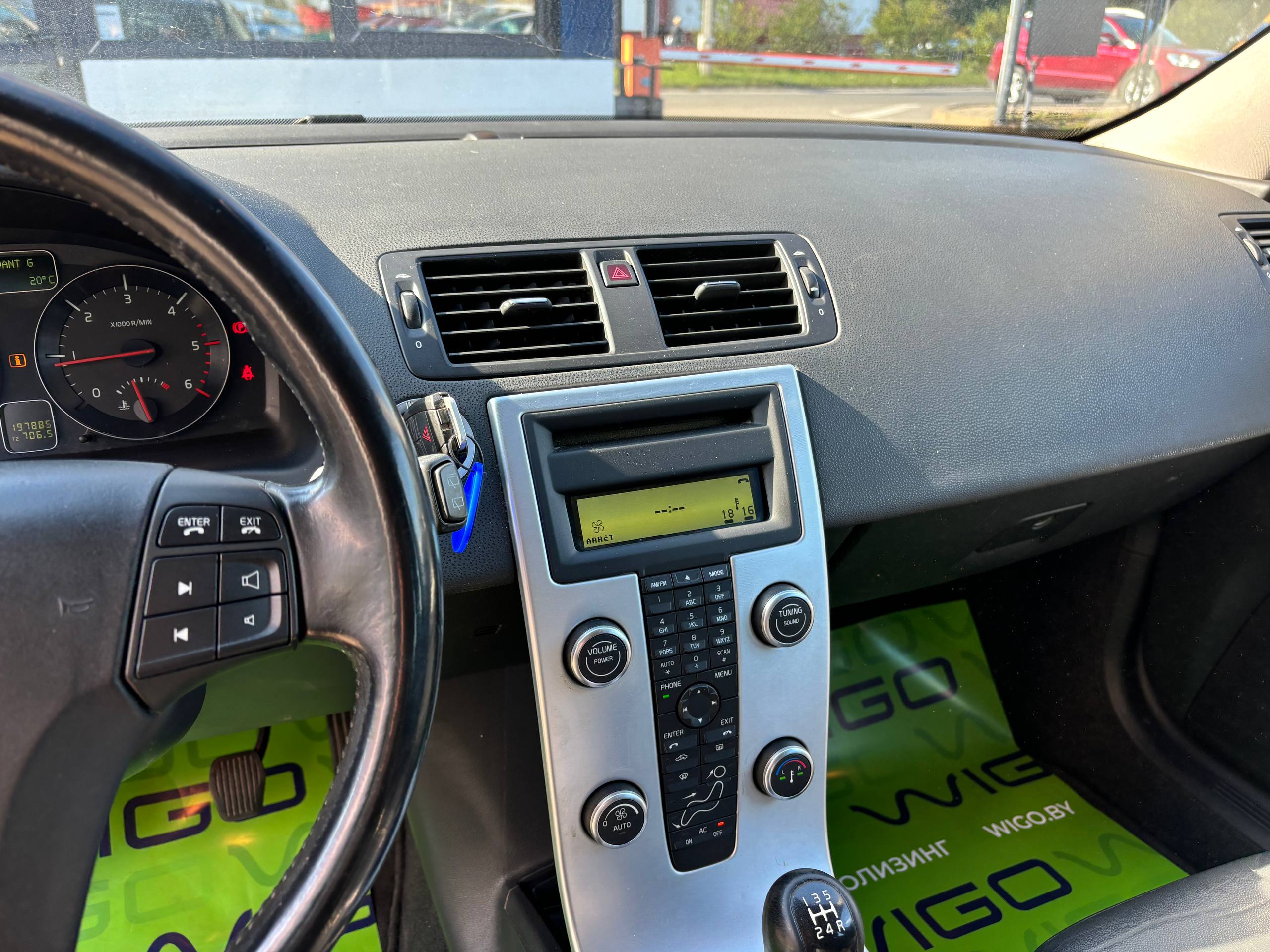  V50