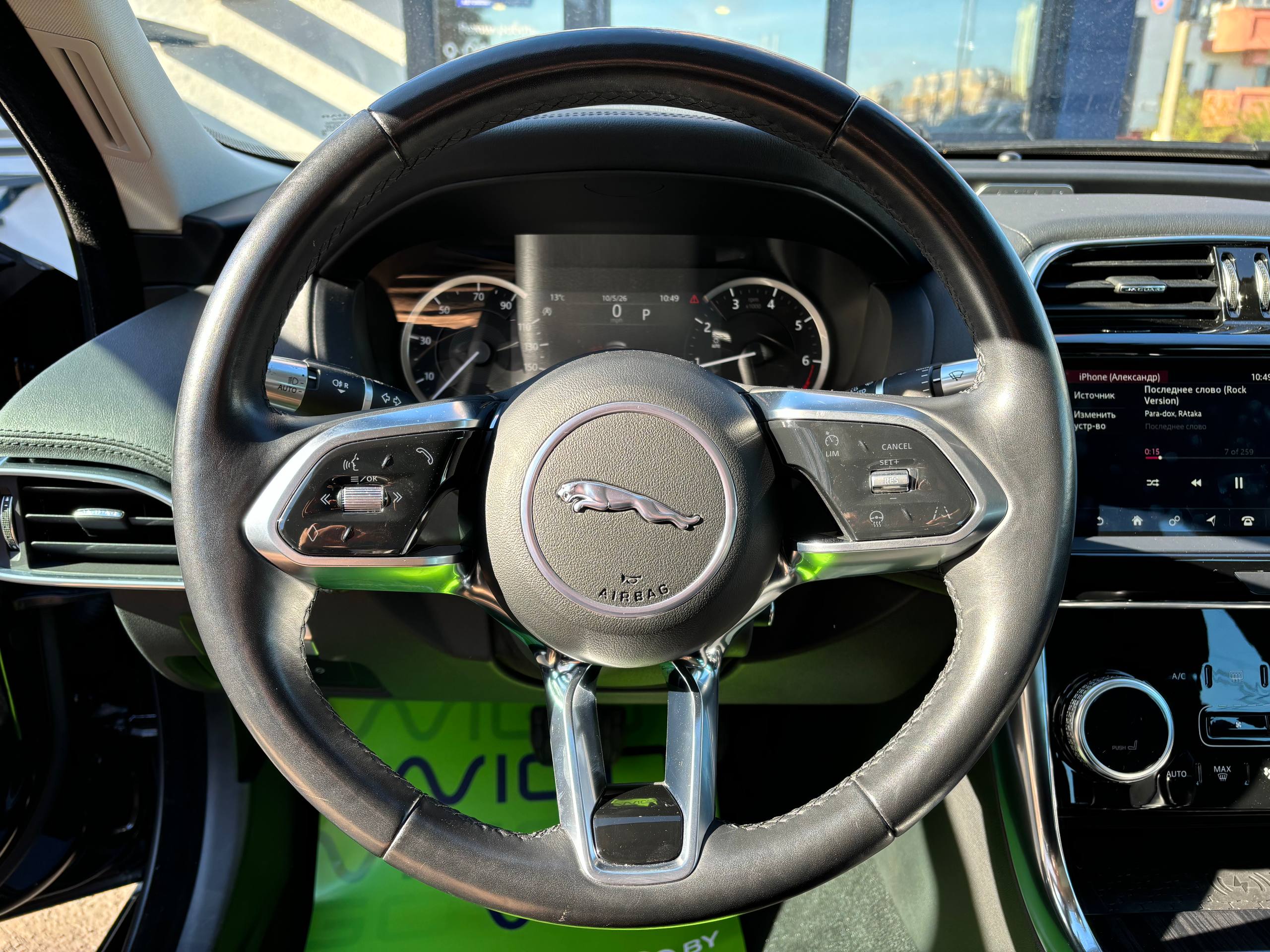  Xe