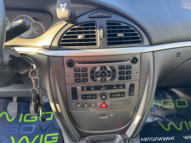 Фото Citroen C5 13