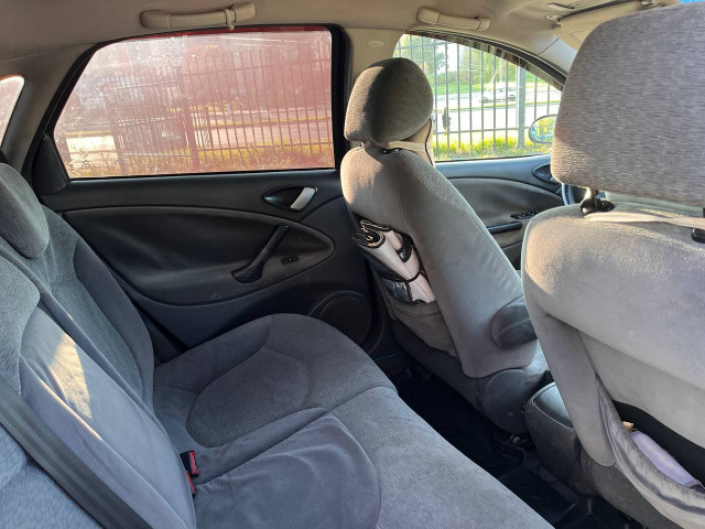 Фото Citroen C5 18