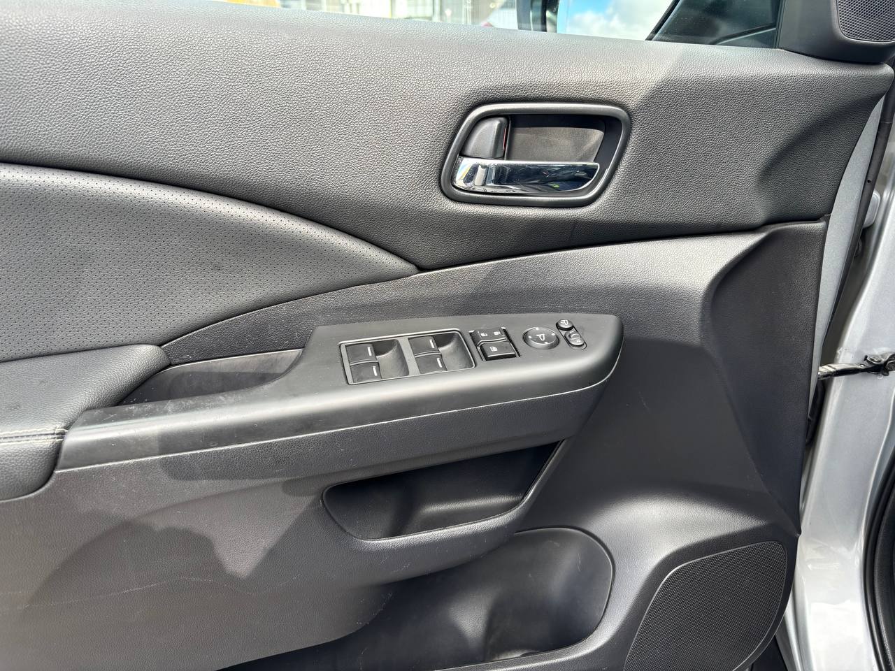  Cr-V