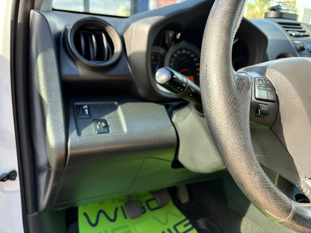 Фото Toyota Rav4 14