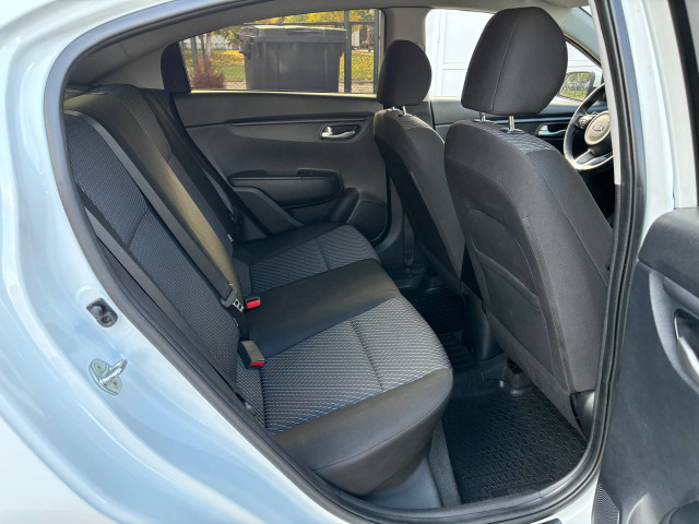 Фото Kia Rio 18