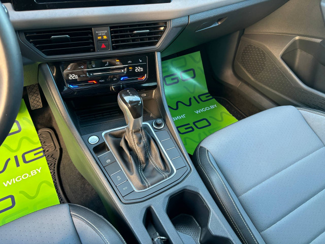 Фото Volkswagen Jetta 12