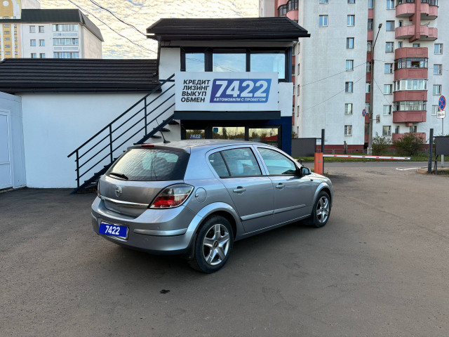 Фото Opel Astra 5