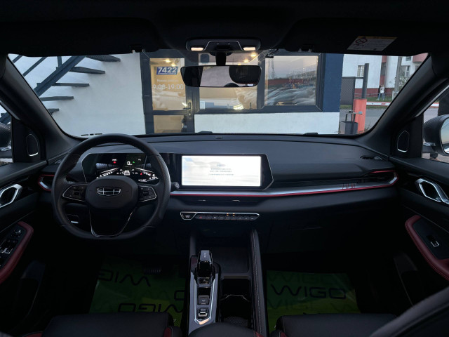 Фото Geely Binyue 19