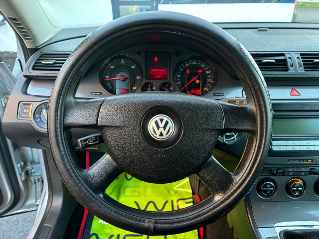 Фото Volkswagen Passat 10