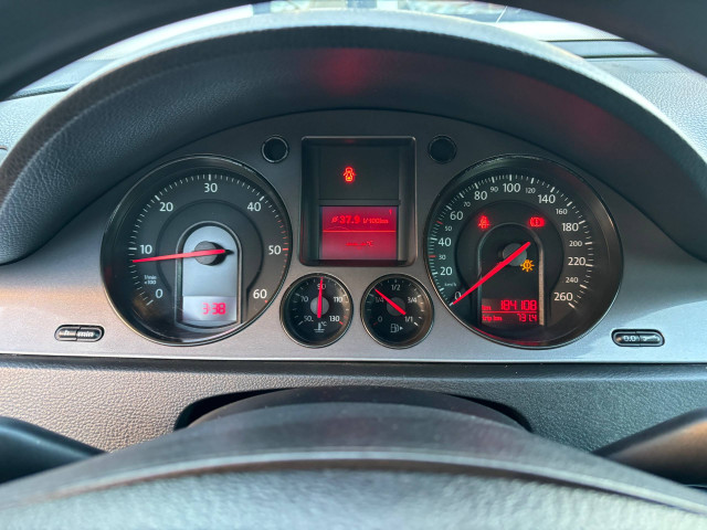 Фото Volkswagen Passat 11