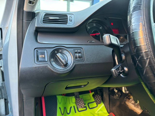 Фото Volkswagen Passat 14