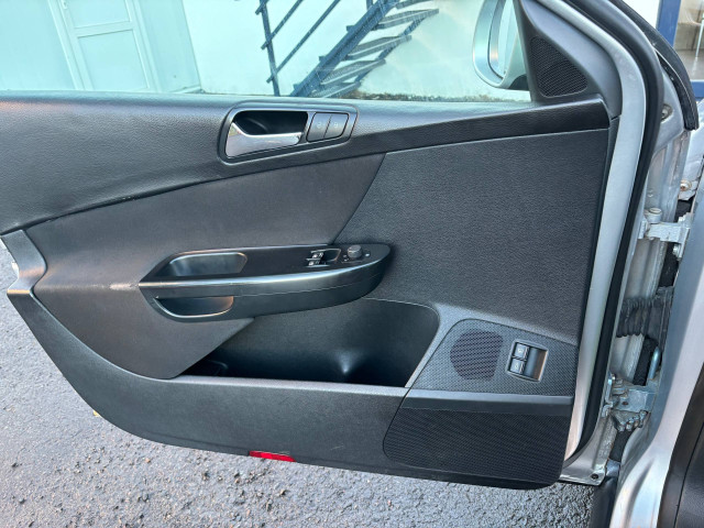 Фото Volkswagen Passat 15