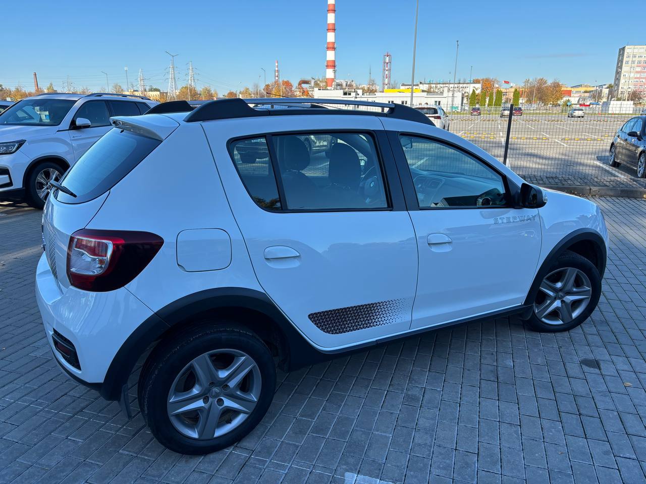  Sandero