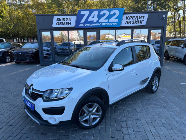 Фото Renault Sandero 1