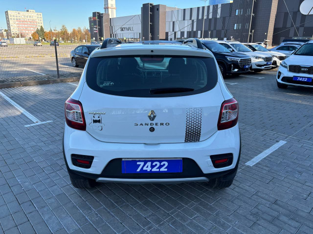 Фото Renault Sandero 6