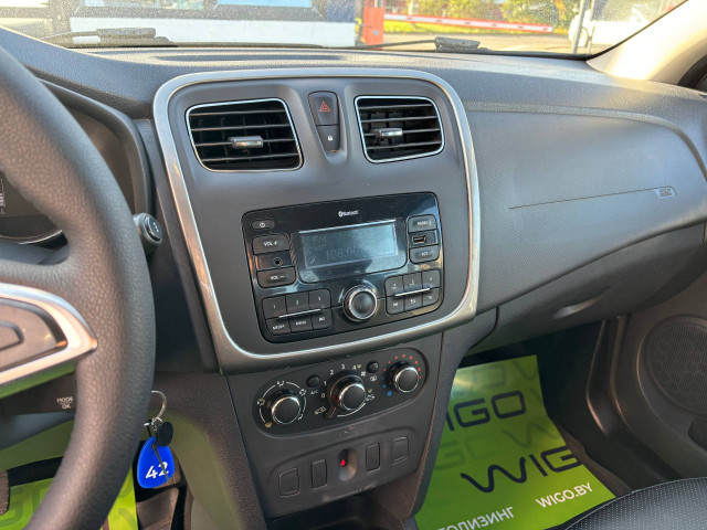 Фото Renault Logan Stepway 12