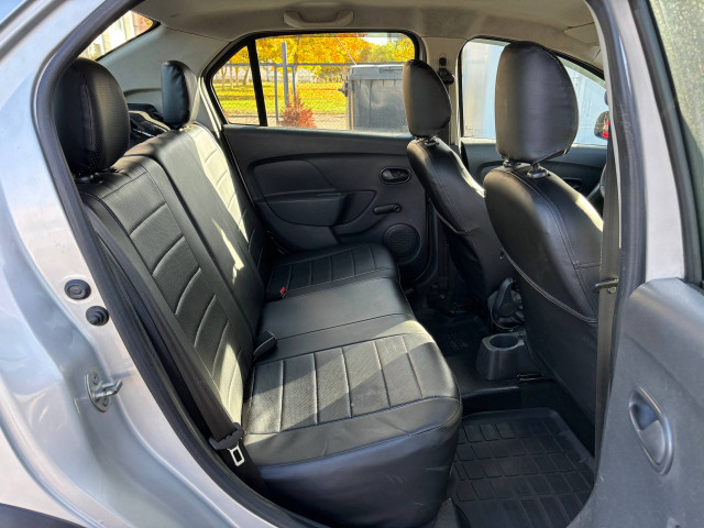 Фото Renault Logan Stepway 18