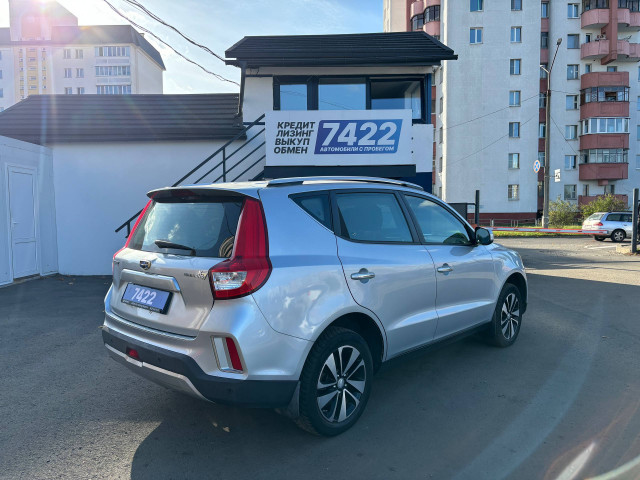 Фото Geely Emgrand X7 5