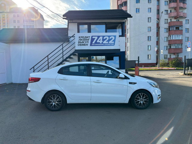 Фото Kia Rio 4