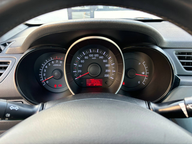 Фото Kia Rio 11