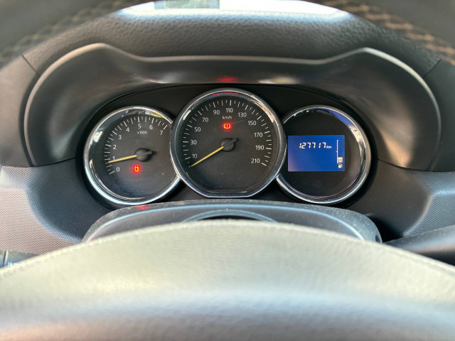 Фото Renault Duster 11