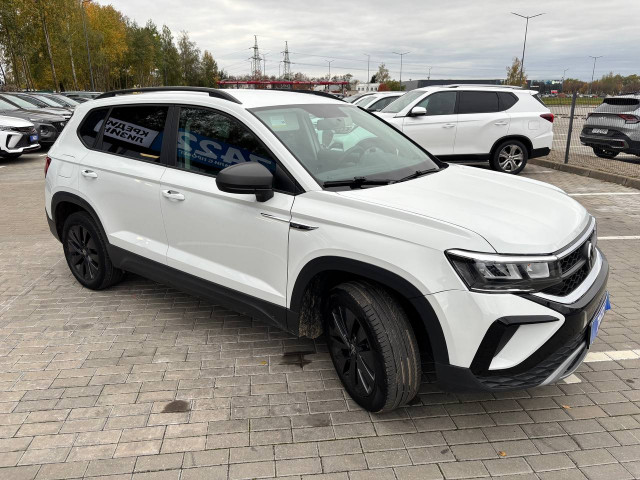 Фото Volkswagen Taos 3