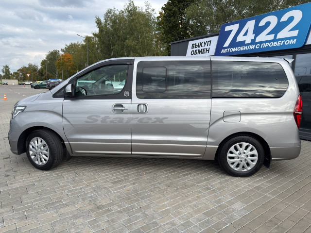 Фото Hyundai Grand Starex 8