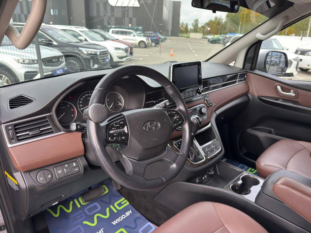 Фото Hyundai Grand Starex 11