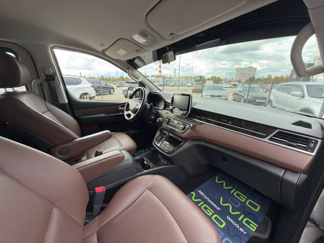 Фото Hyundai Grand Starex 20