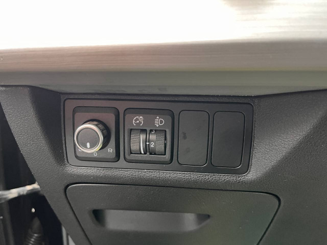 Фото Geely Atlas 13