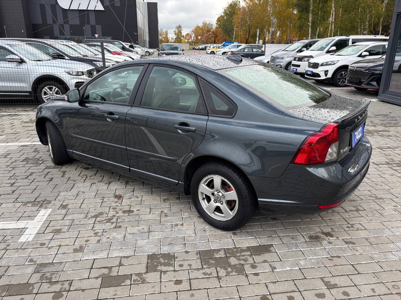  S40