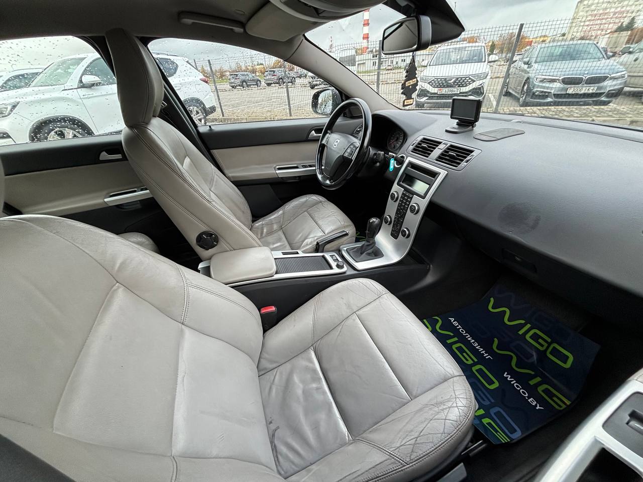  S40