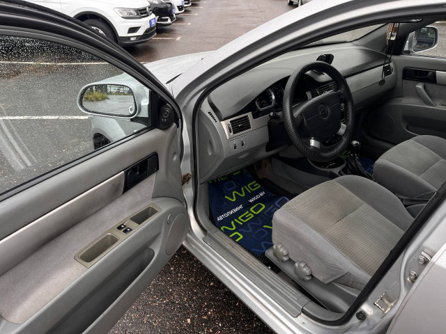 Фото Chevrolet Lacetti 10