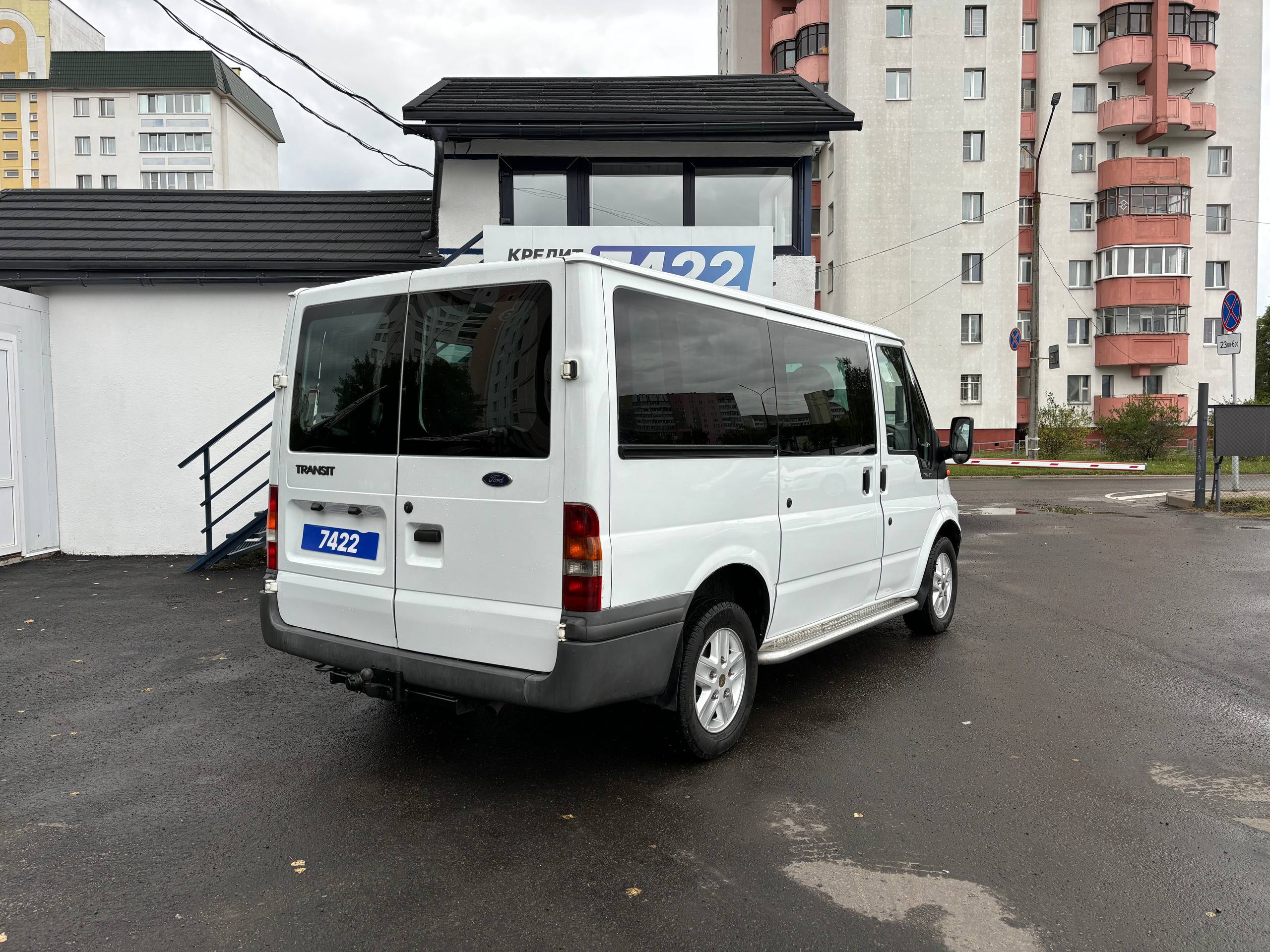 Transit Tourneo