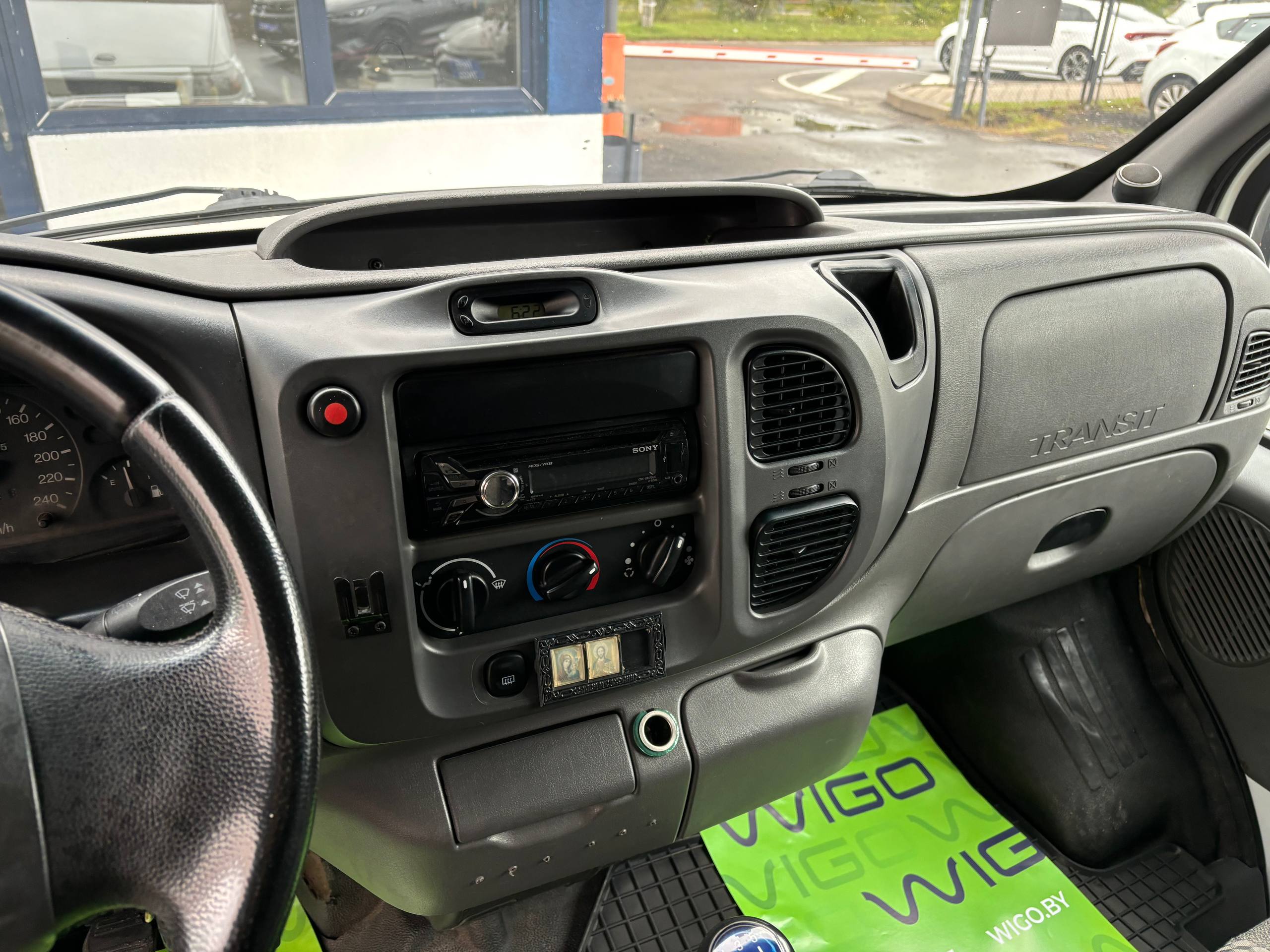  Transit Tourneo