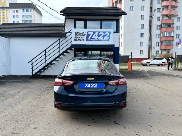 Фото Chevrolet Malibu 6