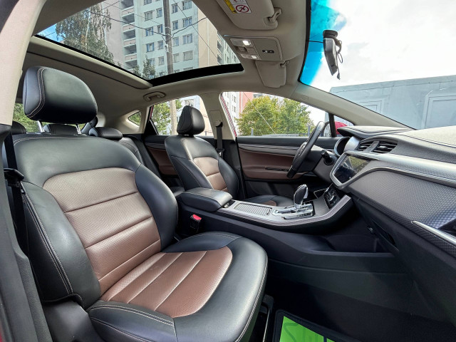 Фото Geely Gs 19