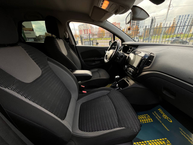 Фото Renault Kaptur 19
