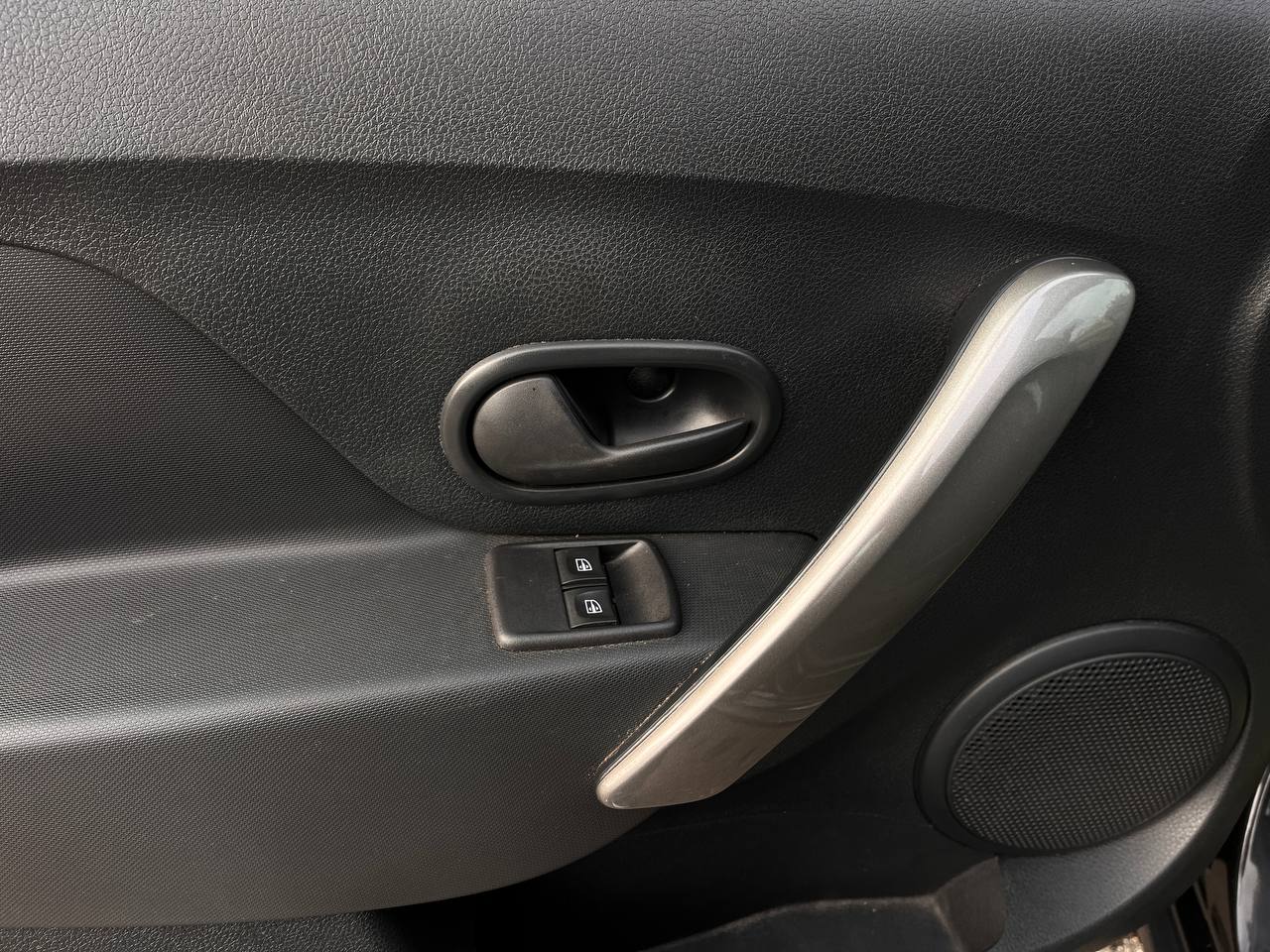  Logan Stepway