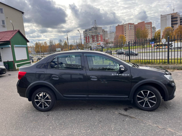 Фото Renault Logan Stepway 3