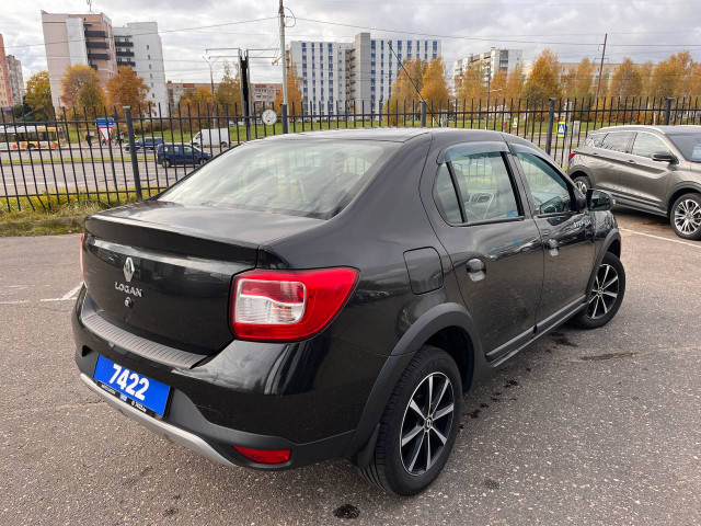 Фото Renault Logan Stepway 8